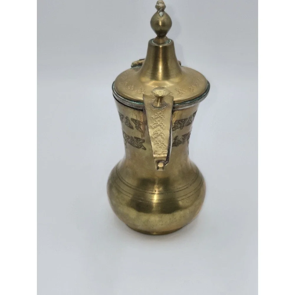 Middle‎ Eastern Brass Dallah Coffee Pot Etched Form Decorative Islamic Teapot